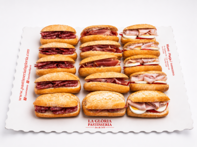 Panecillos rellenos variados
